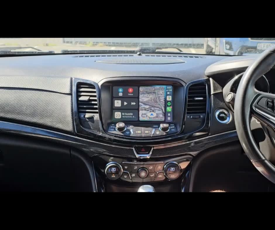 holden commodore vf lumina connect stills (1)
