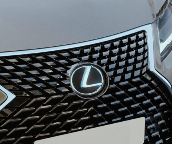 Lexus (Touchpad) Wireless Lumina Connect Apple CarPlay/Android Auto Integration