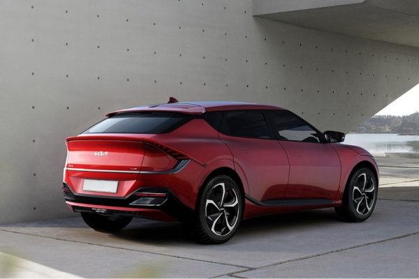 kia 600x400